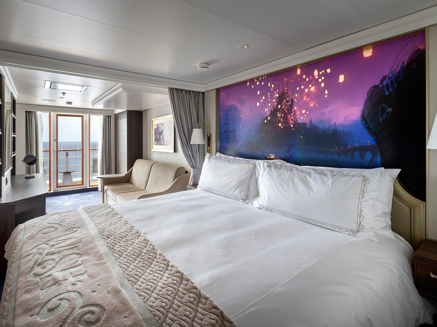 Deluxe Family Oceanview Stateroom