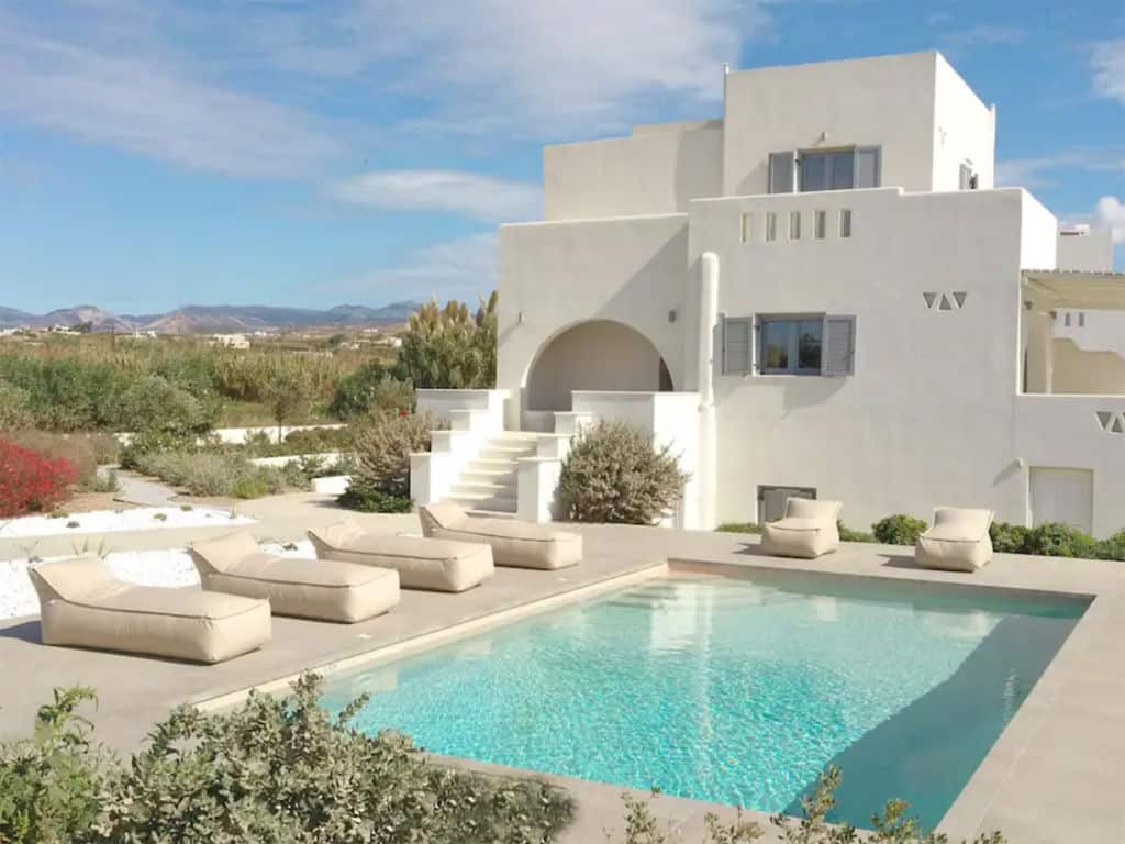 The Best Airbnb Rentals in the Greek Islands Islands
