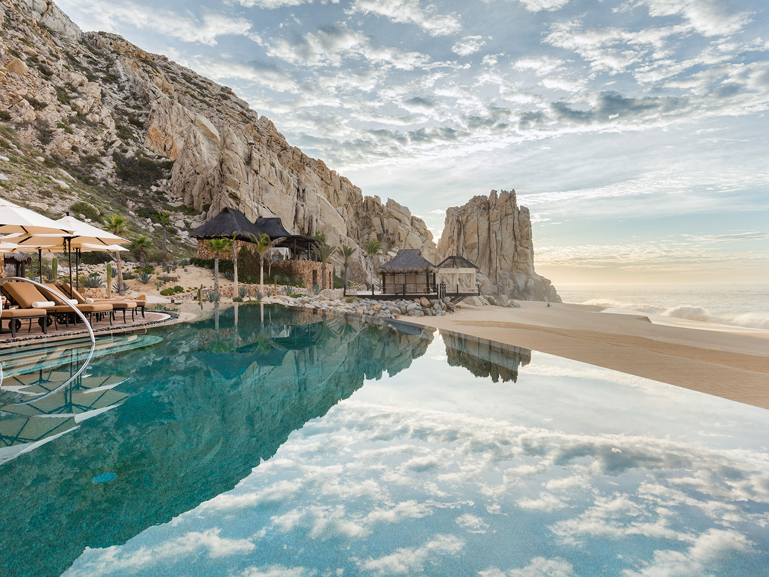 Grand Solmar Land’s End Resort & Spa