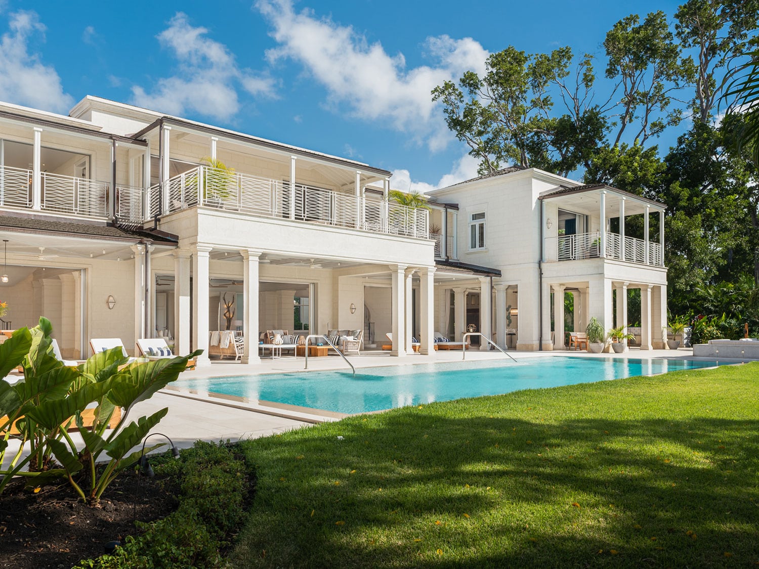 The luxurious Villa Tamarindo in Barbados was designed by the island’s famous architect Larry Warren.