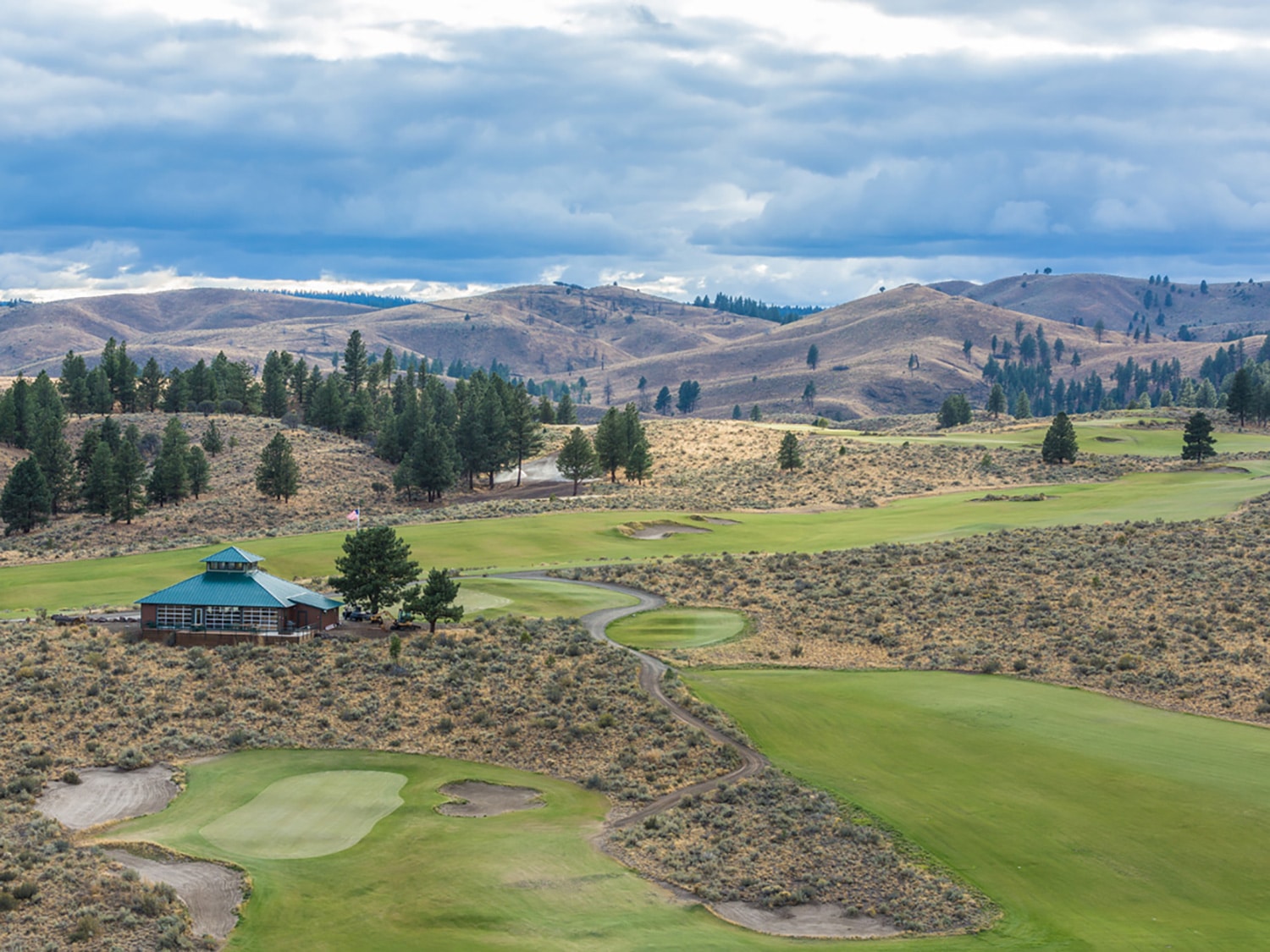 Silvies Valley Ranch in Oregon is home to a variety of celebrated golf courses, from challenging 18-hole designs to the world's first reversible putting course.