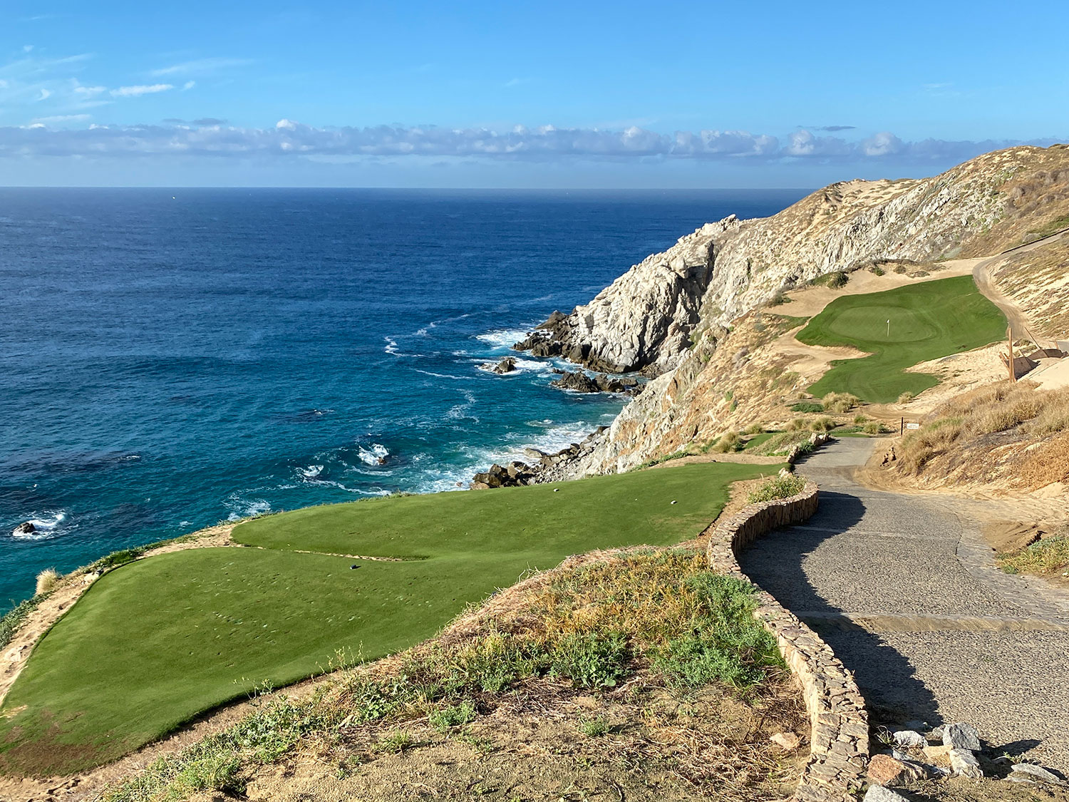 A hole at Quivira Golf Club.