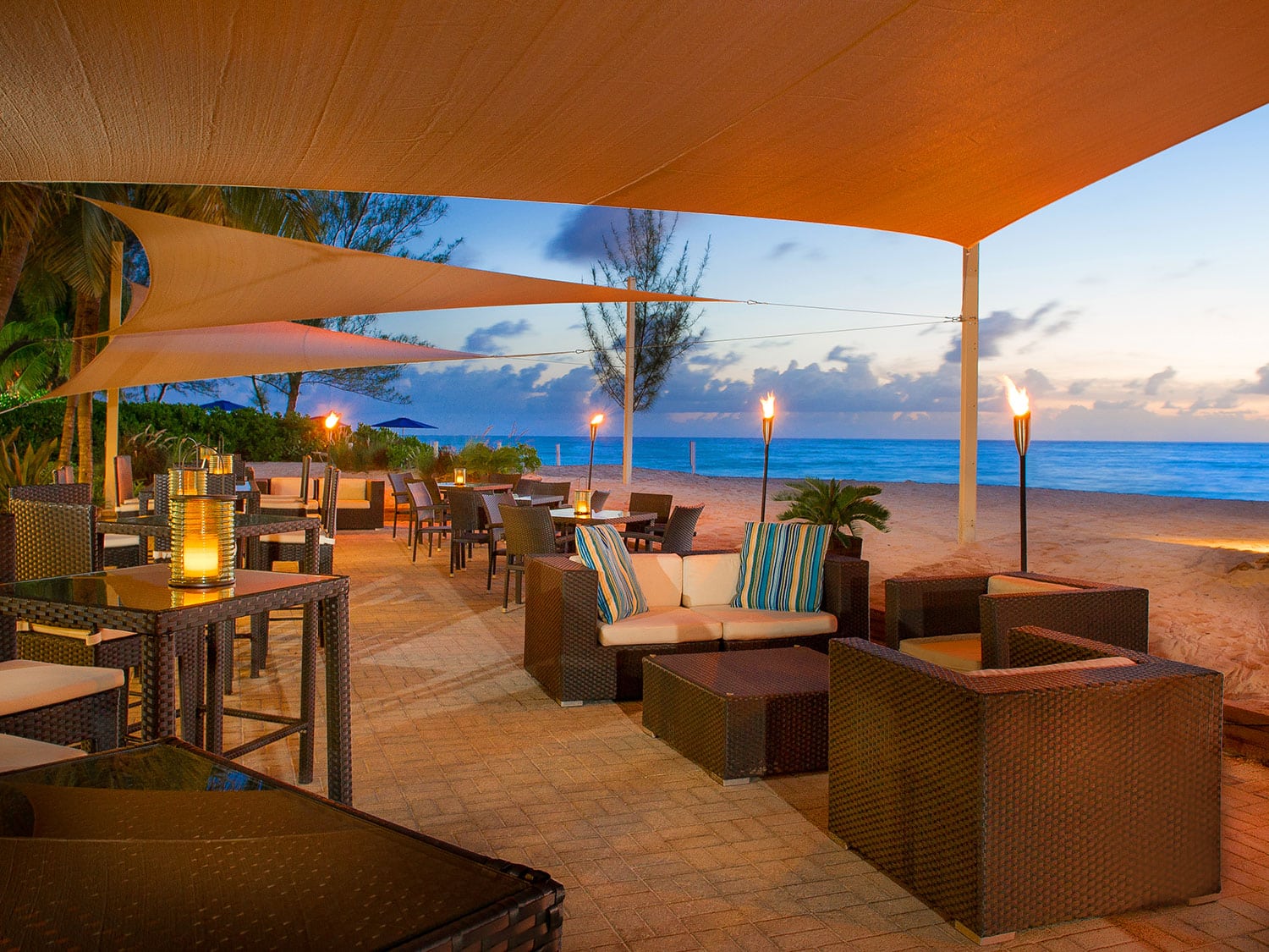 Beach Terrace restaurant at Westin Grand Cayman Resort and Spa
